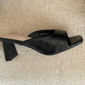 RAID Wide Fit Mabelle square toe mid heel mules in black croc size 7